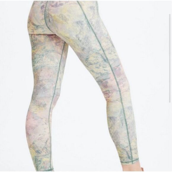 Fabletics Define Powerhold High-Waisted 7/8 Leggings Pastel Marble Print Size Sm - Picture 2 of 10